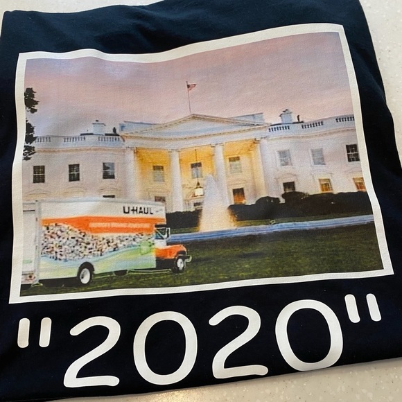 Brand new “ Uhaul 2020” Trump tee. - Picture 3 of 3